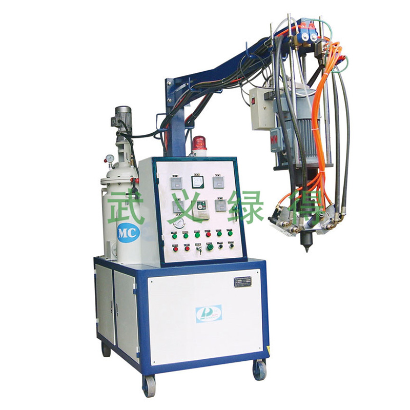 LD-602S聚氨酯低壓發(fā)泡機